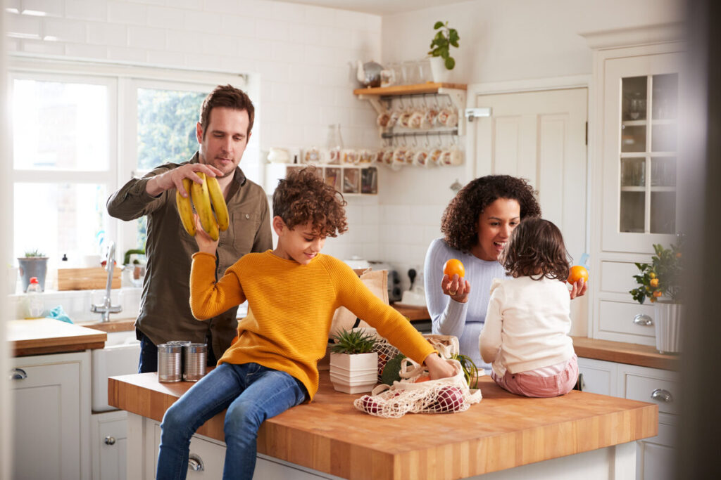 Living in Colonial Corners, White Plains: A Neighbor’s Perspective on Community, Comfort, and Convenience